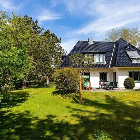 Apartament Bi De 1 *